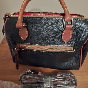 Dooney & Bourke